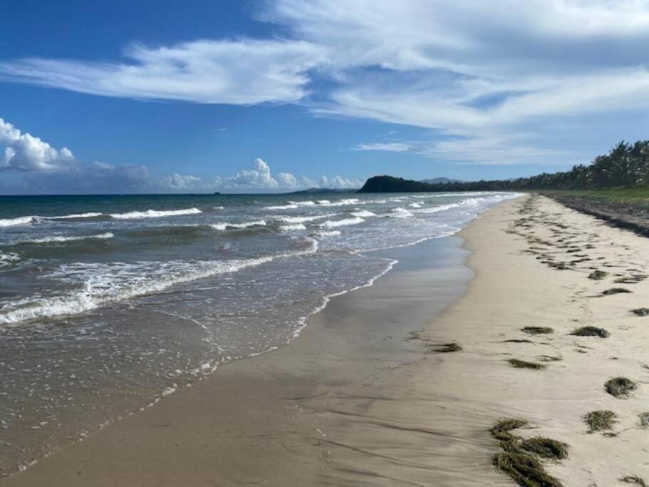 Ocean Breeze Villa Punta Santiago Екстериор снимка